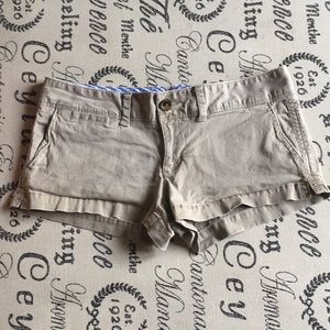 *5 for $25* American Eagle khaki shorts